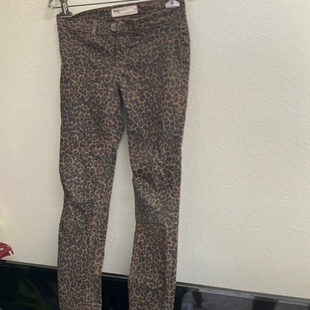 FINAL MARKDOWN Rsq jeggings 1